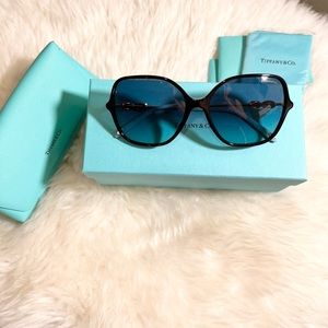 Tiffany&Co. Women’s Sunglasses. Pre-owned and loved. Beautiful blue lens color